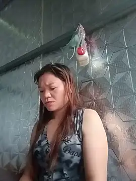 Snapshot of lya_sexyy chatting on 07/05/26, 10:28 lya sexyy online show from 07/05/26, 10:28