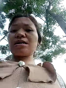 Snapshot of lya_sexyy chatting on 07/08/26, 10:53 lya sexyy online show from 07/08/26, 10:53