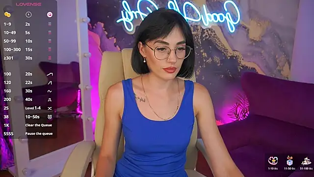 EviiLune online show from 07/06/26, 08:33