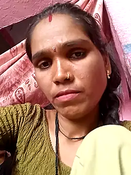 Snapshot of PINKI01990 chatting on 06/30/26, 06:14 PINKI01990 online show from 06/30/26, 06:14