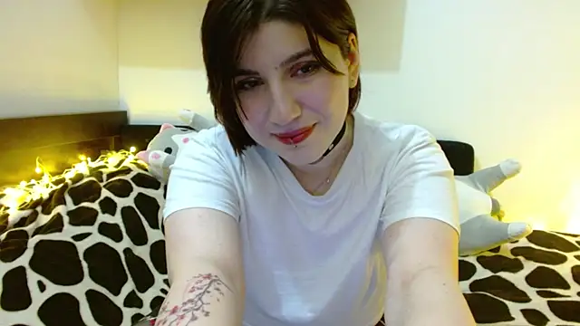 Snapshot of Oriana_secret chatting on 05/30/26, 08:11 Oriana secret online show from 05/30/26, 08:11