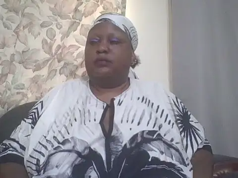 fat ebonyqueen online show from 07/09/26, 06:06