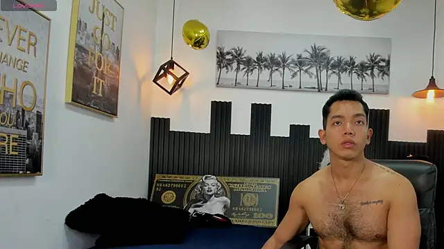 Snapshot of paul_cros chatting on 06/14/26, 11:23 paul cros online show from 06/14/26, 11:23