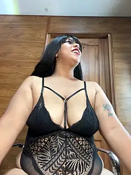 Alexia Lerner online show from 06/22/26, 08:06