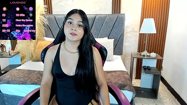 Snapshot of Sienna_lu chatting on 07/11/26, 07:38 Sienna lu online show from 07/11/26, 07:38