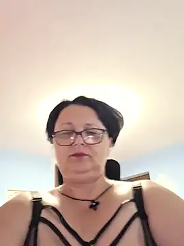 Snapshot of Diana_Diafan chatting on 05/27/26, 06:49 Diana Diafan online show from 05/27/26, 06:49