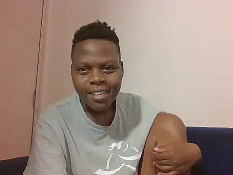 Snapshot of preety_ebony23 chatting on 05/23/26, 10:52 preety ebony23 online show from 05/23/26, 10:52
