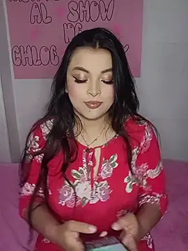 Snapshot of ChloeMilky chatting on 06/06/26, 06:45 ChloeMilky online show from 06/06/26, 06:45