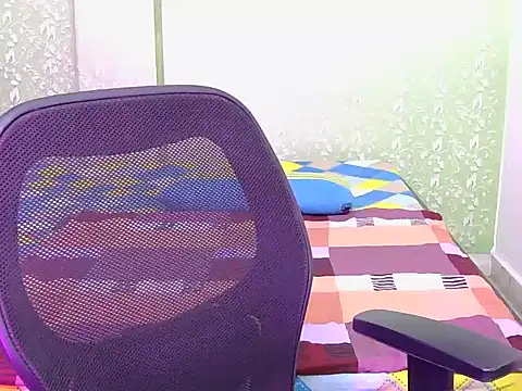 Itz-jasleen online show from 07/14/26, 04:50
