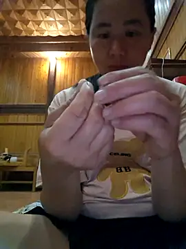 Mila 00 online show from 06/11/26, 01:42