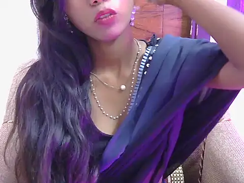 iliyana-20 online show from 05/20/26, 04:40