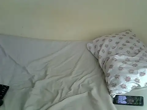 wifey aj online show from 05/22/26, 09:42