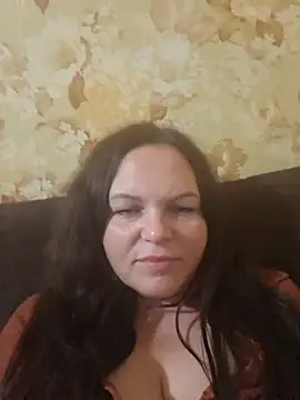 Snapshot of Meri_a chatting on 07/10/26, 05:26 Meri a online show from 07/10/26, 05:26