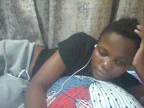 Snapshot of tina_2030 chatting on 06/17/26, 07:33 tina 2030 online show from 06/17/26, 07:33