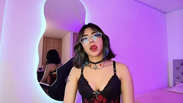 Alejaa storm online show from 05/23/26, 04:33