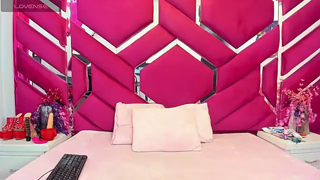 Emmy Sweet 69 online show from 07/15/26, 01:27
