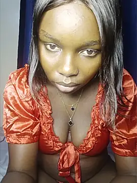 Snapshot of Sexymaurine chatting on 05/29/26, 02:20 Sexymaurine online show from 05/29/26, 02:20