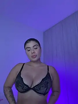 Snapshot of Danilopez3 chatting on 05/20/26, 01:45 Danilopez3 online show from 05/20/26, 01:45