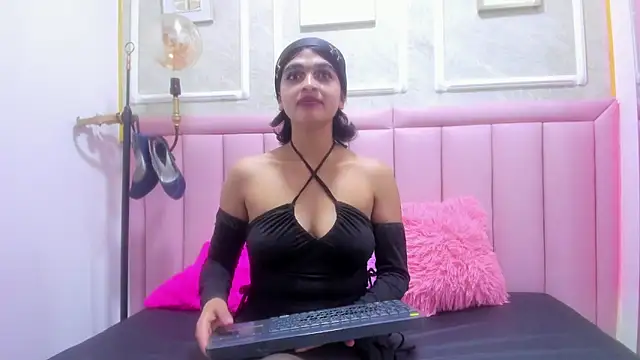 velvet girll online show from 05/27/26, 01:30
