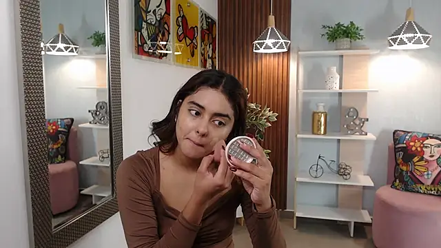  Lucy Grey  online show from 05/21/26, 11:06