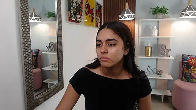  Lucy Grey  online show from 05/22/26, 11:05