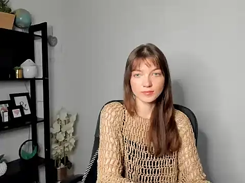 Snapshot of KiraBliss28 chatting on 05/25/26, 05:46 KiraBliss28 online show from 05/25/26, 05:46