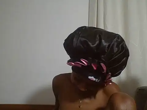 Snapshot of Blonde_slimy chatting on 07/08/26, 04:06 Blonde slimy online show from 07/08/26, 04:06