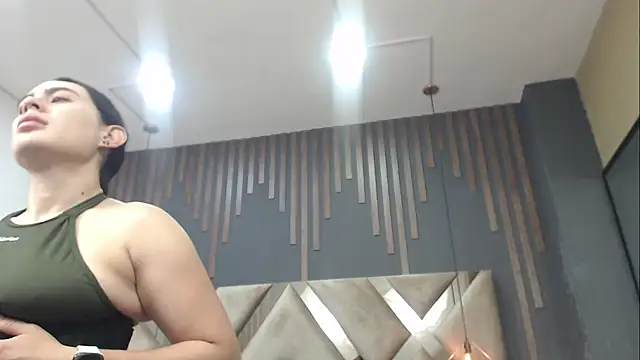 MartinaaFit online show from 06/18/26, 11:58