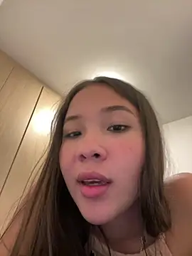 bellaroch online show from 05/28/26, 03:37