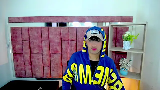 Logaanhotts online show from 05/30/26, 08:28
