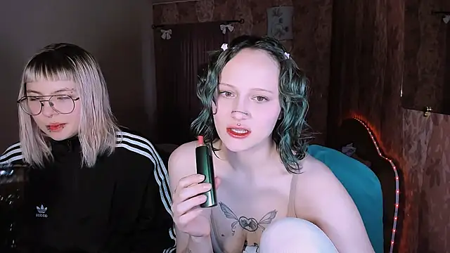 SusieMilkis online show from 06/03/26, 02:25