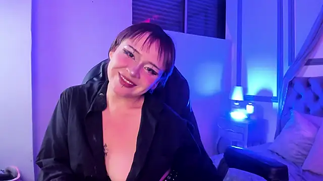 Nafy Kell online show from 05/21/26, 05:58
