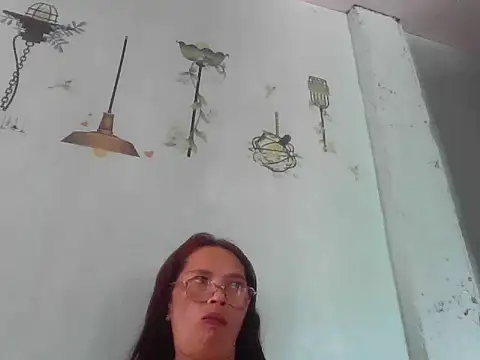 momshe2026 online show from 06/17/26, 04:15