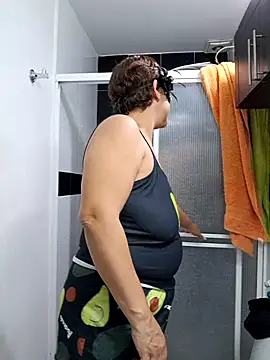 Snapshot of HOTANDSKINNY chatting on 07/14/26, 11:16 HOTANDSKINNY online show from 07/14/26, 11:16