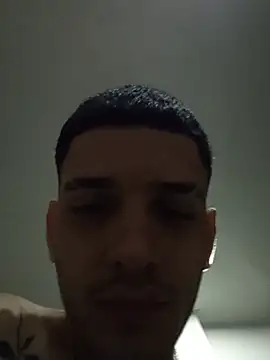 Snapshot of boy_max_latin chatting on 07/11/26, 04:26 boy max latin online show from 07/11/26, 04:26