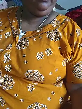 Snapshot of geetha431 chatting on 06/29/26, 06:19 geetha431 online show from 06/29/26, 06:19