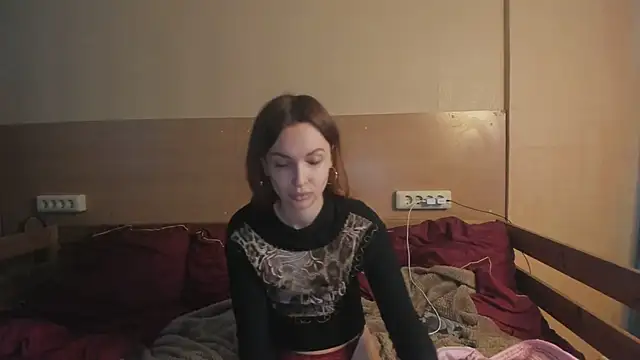 Snapshot of PurpleSin chatting on 05/28/26, 11:51 PurpleSin online show from 05/28/26, 11:51