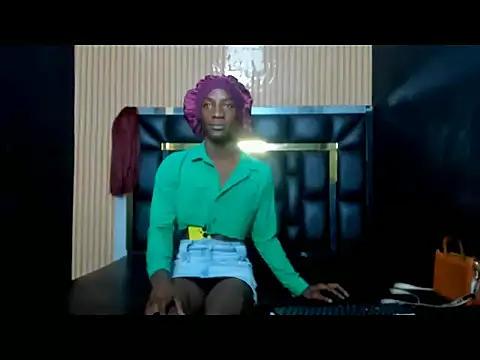 cataleya ebonyts online show from 05/26/26, 01:51