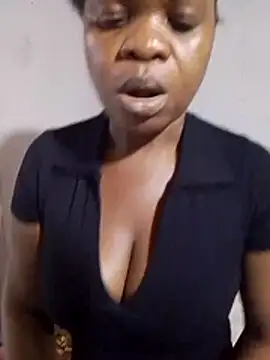 Snapshot of Teecheaa chatting on 06/17/26, 12:46 Teecheaa online show from 06/17/26, 12:46