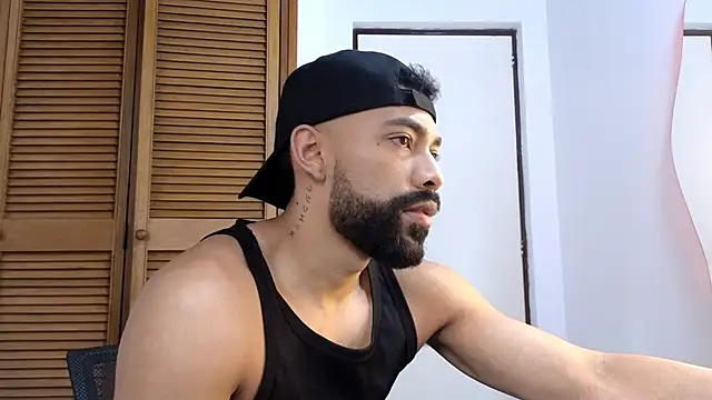 Blade millerr online show from 05/26/26, 12:34