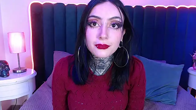 Scarleth Fg  online show from 06/03/26, 11:10