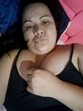 Snapshot of Latimida chatting on 06/24/26, 02:21 Latimida online show from 06/24/26, 02:21
