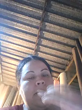 Snapshot of Latimida chatting on 07/29/26, 12:53 Latimida online show from 07/29/26, 12:53