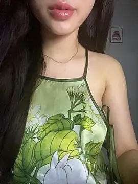 Uri sexy online show from 06/05/26, 07:36