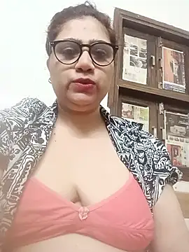 yourchahat27 online show from 06/04/26, 08:48