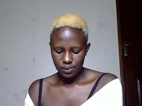 Snapshot of hot_desire2 chatting on 07/15/26, 06:24 hot desire2 online show from 07/15/26, 06:24