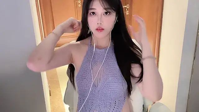 April UU online show from 05/25/26, 01:22