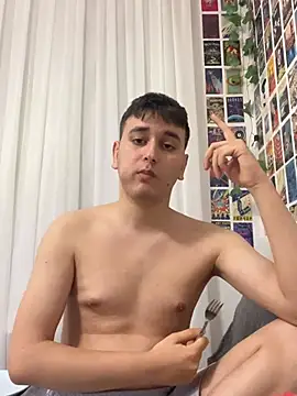 imjustaboyy1 online show from 05/29/26, 06:28