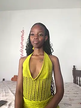prettyzuriel online show from 05/23/26, 12:53