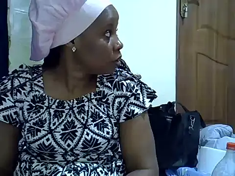 Snapshot of crazybeibe chatting on 07/13/26, 03:48 crazybeibe online show from 07/13/26, 03:48